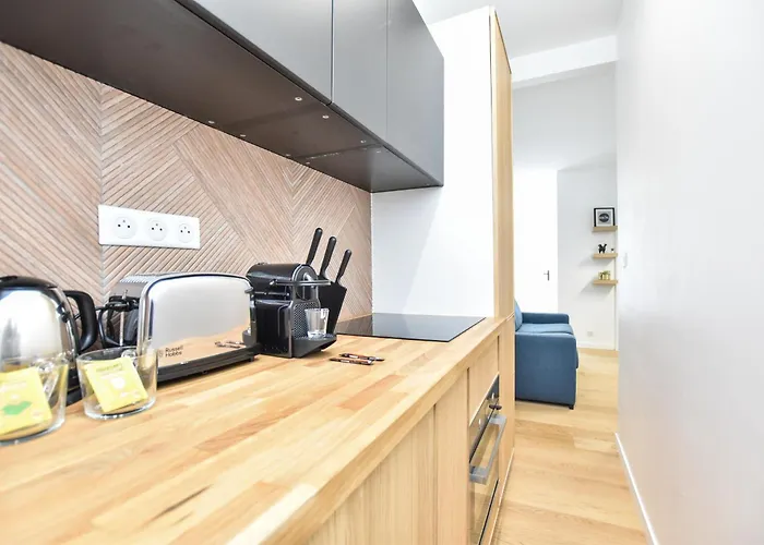 Authentic Apartment - 1Br-6P - Saint-Fargeau